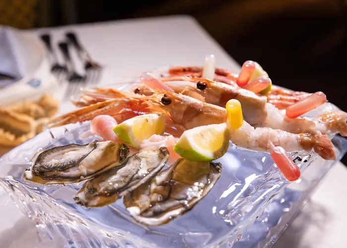 Cormoran & ホテル