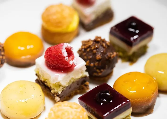 מלון Cormoran 4*