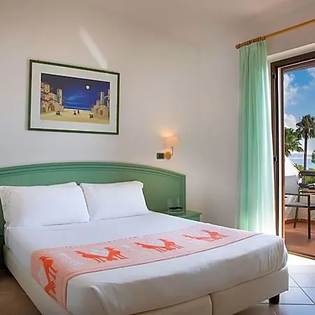 Cormoran Hotel&residence Hotel 4*